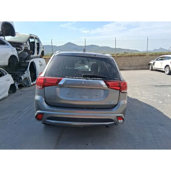 Mitsubishi OUTLANDER III (GG_W, GF_W, ZJ, ZL, ZK) 2012