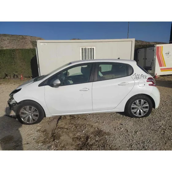 PEUGEOT 208 '2012 ACTIVE BLANCO