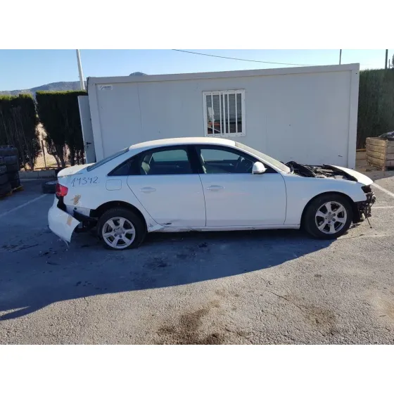 AUDI A4 BER. (B8) '2008 BASICO BLANCO
