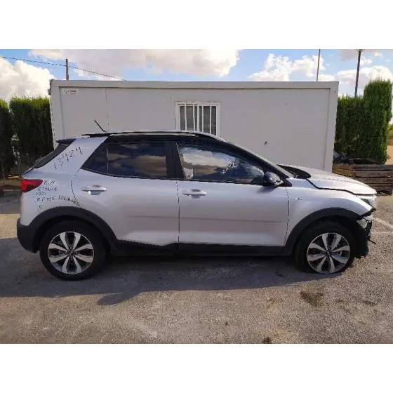 KIA STONIC (YBCUV) '2021 1.0 TGDI CAT BLANCO