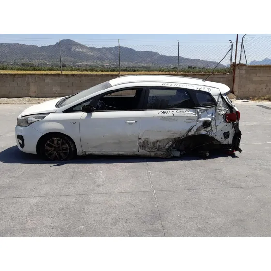 Kia CARENS IV 2013