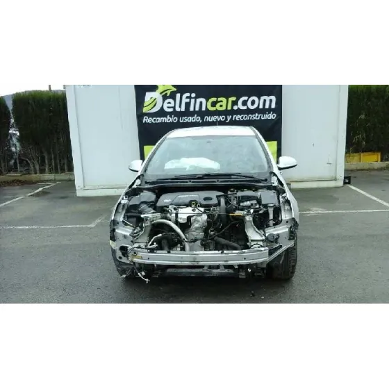 OPEL ASTRA J LIM. '2015 SELECTIVE GRIS PLATA