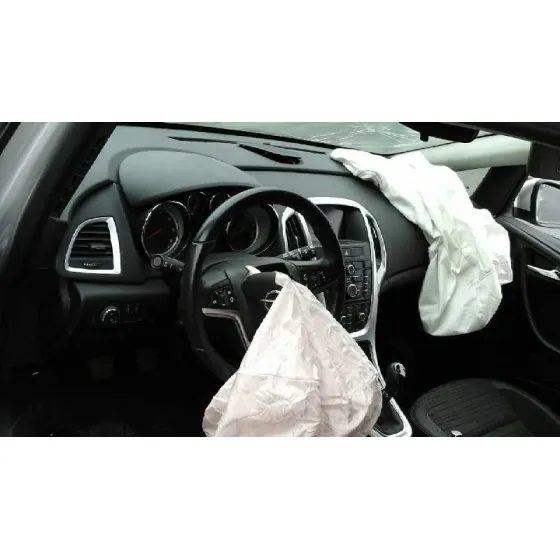 OPEL ASTRA J LIM. '2015 SELECTIVE GRIS PLATA