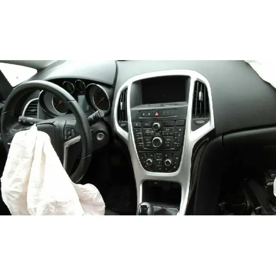 OPEL ASTRA J LIM. '2015 SELECTIVE GRIS PLATA