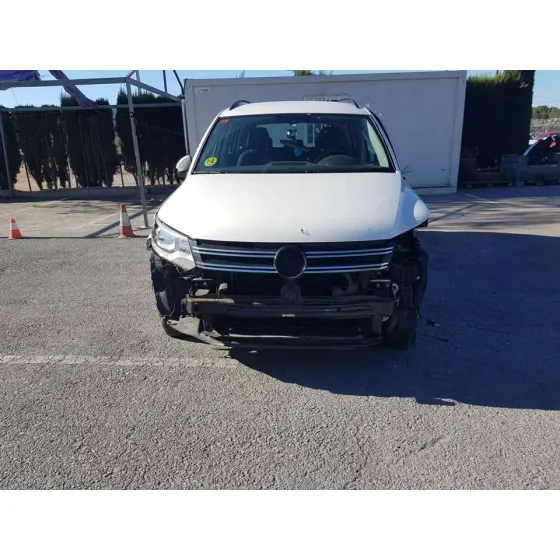 VOLKSWAGEN TIGUAN (5N2) '2011 T1 BLUEMOTION BLANCO