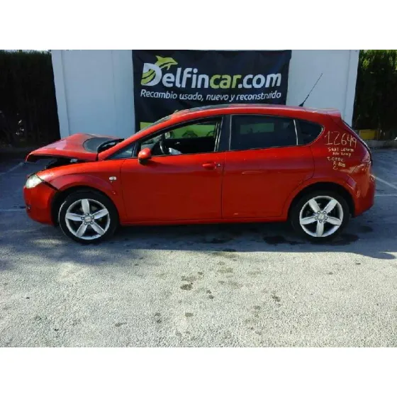 SEAT LEON (1P1) '2007 STYLANCE / STYLE ROJO