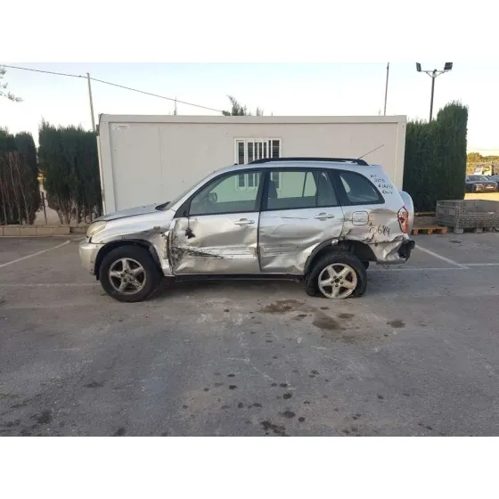 TOYOTA RAV 4 (A2) '2003 2.0 LUNA 4X4 GRIS