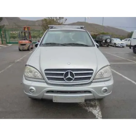 MERCEDES CLASE M (W163) '2003 400 CDI (163.128) GRIS