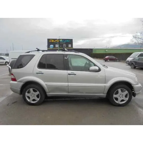 MERCEDES CLASE M (W163) '2003 400 CDI (163.128) GRIS