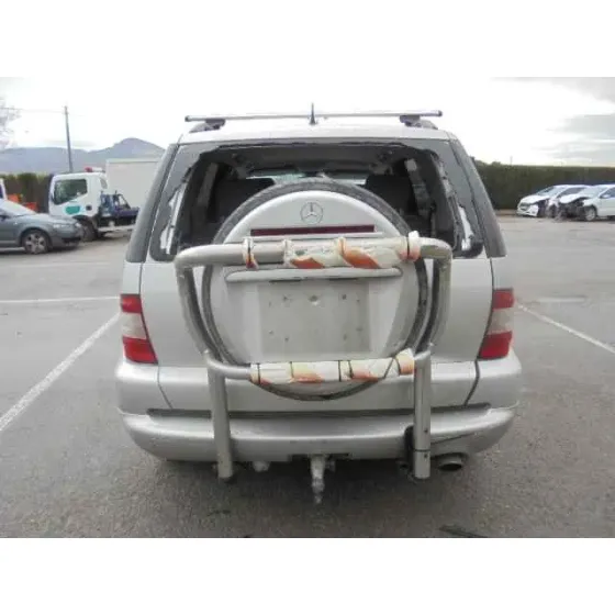 MERCEDES CLASE M (W163) '2003 400 CDI (163.128) GRIS