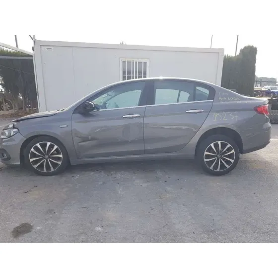 FIAT TIPO II (356) SEDAN '2016 EASY GRIS OSCURO