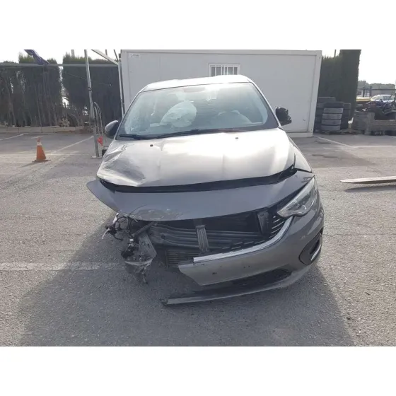 FIAT TIPO II (356) SEDAN '2016 EASY GRIS OSCURO