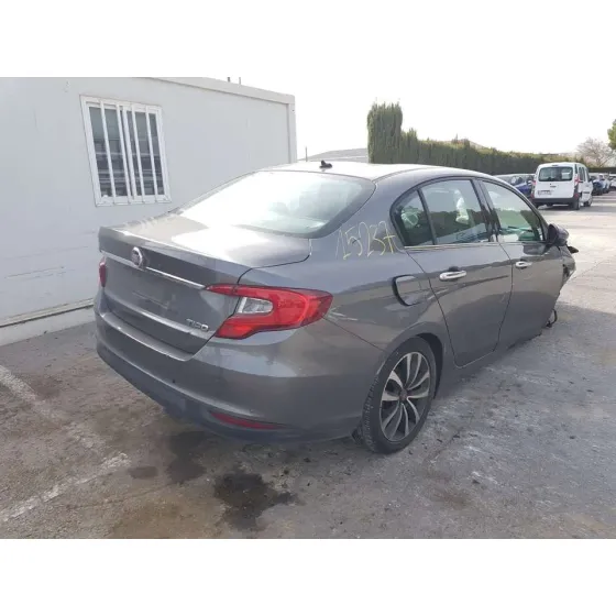 FIAT TIPO II (356) SEDAN '2016 EASY GRIS OSCURO