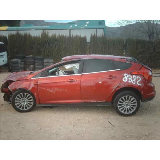 FORD FOCUS LIM. (CB8) '2011 TITANIUM GRANATE