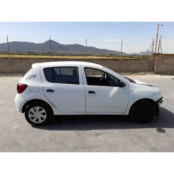 Dacia SANDERO II (B8_) 2016