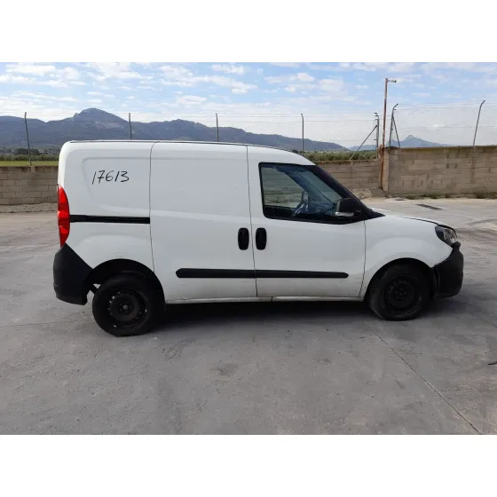 Fiat DOBLO CARGO (263_) 2010