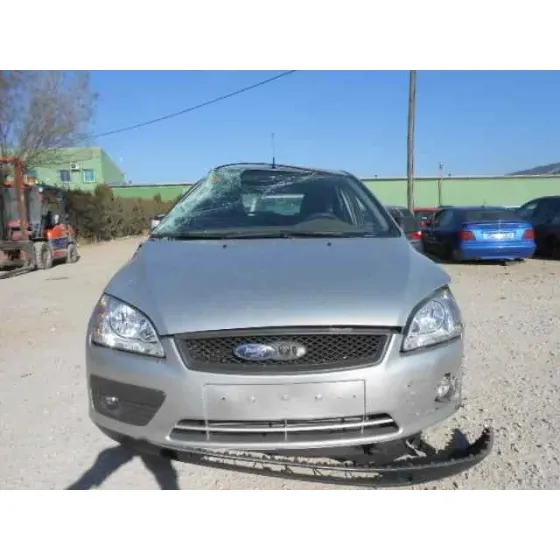 FORD FOCUS BERLINA (CAP) '2005 GHIA GRIS