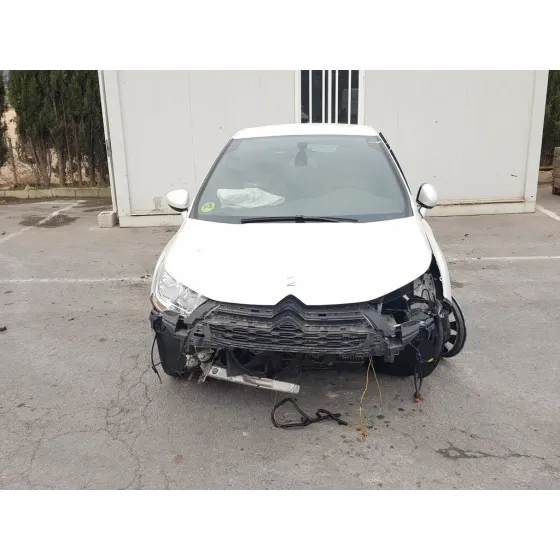 CITROEN DS4 '2011 SPORT BLANCO