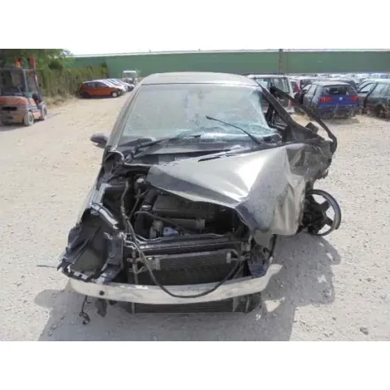 MERCEDES CLASE B (W245) '2005 200 CDI (245.208) NEGRO