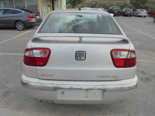 SEAT CORDOBA BERLINA (6K2) '2001 STELLA GRIS