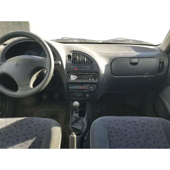 CITROEN SAXO '2002 1.1 SX VERDE