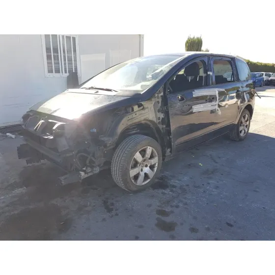 PEUGEOT 5008 '2011 ACTIVE NEGRO