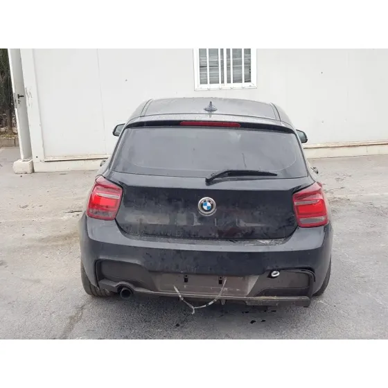 BMW SERIE 1 LIM. (F20) '2012 116D NEGRO
