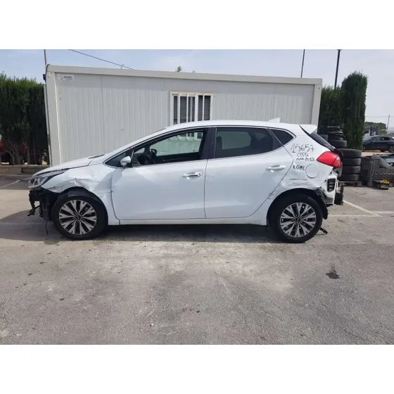 KIA CEE'D '2018 BUSINESS BLANCO
