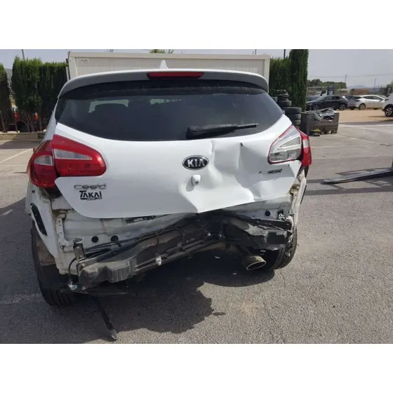 KIA CEE'D '2018 BUSINESS BLANCO