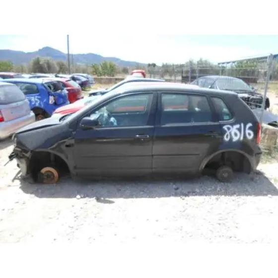 VOLKSWAGEN POLO (9N1) '2003 HIGHLINE NEGRO