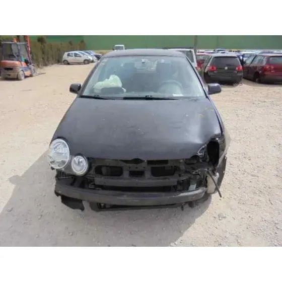 VOLKSWAGEN POLO (9N1) '2003 HIGHLINE NEGRO