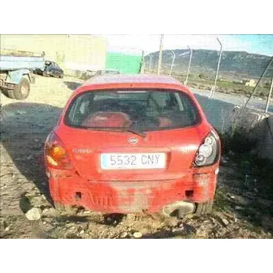 NISSAN ALMERA (N16/E) '2003 2.2 16V TURBODIESEL CAT ROJO
