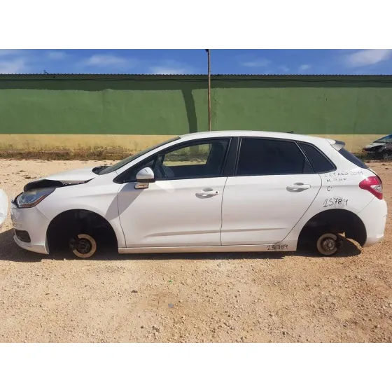 CITROEN C4 LIM. '2011 WHITE ATTRACTION BLANCO