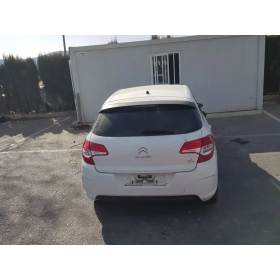 CITROEN C4 LIM. '2011 WHITE ATTRACTION BLANCO
