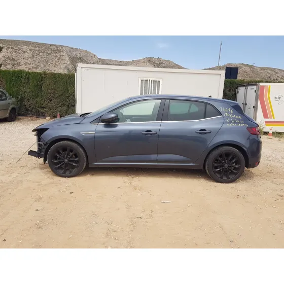 Renault MEGANE IV HATCHBACK (B9A/M/N_) 2015