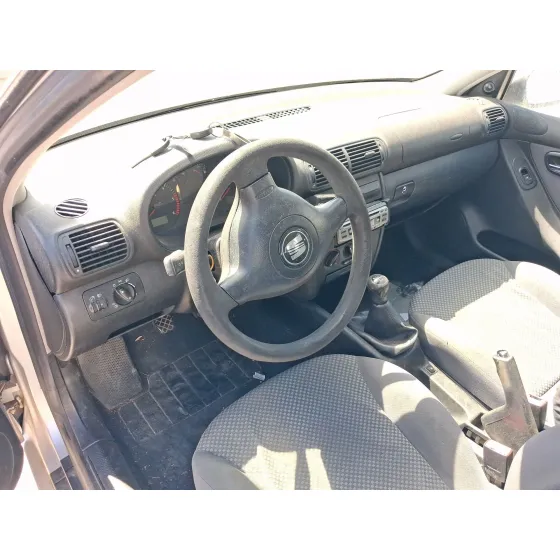 Seat LEON (1M1) 1999