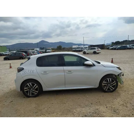 PEUGEOT 208 (P2) '2020 ALLURE BLANCO