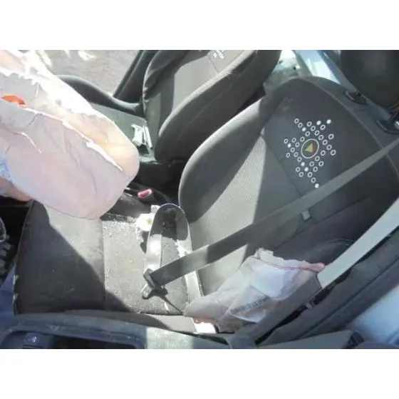 RENAULT CLIO III '2011 AUTHENTIQUE GRIS