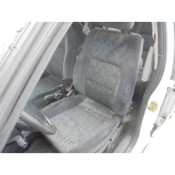 OPEL VECTRA B BERLINA '1998 CD BLANCO