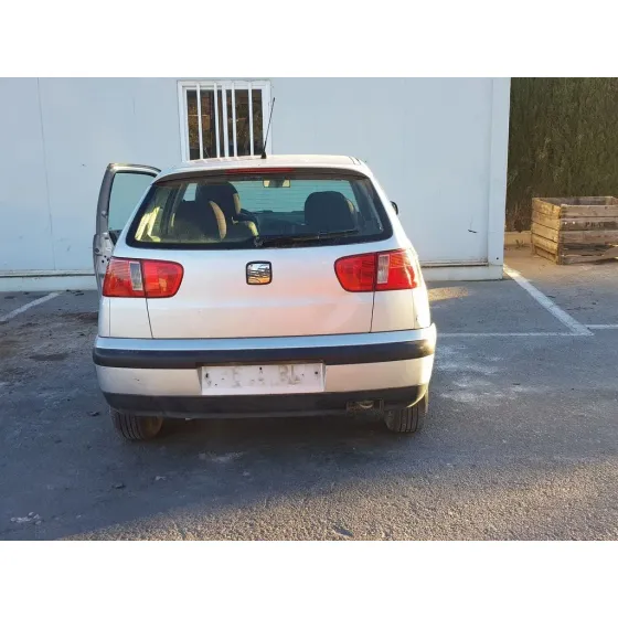 SEAT IBIZA (6K1) '2000 SELECT GRIS