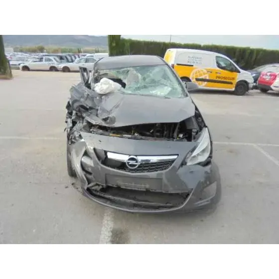 OPEL ASTRA J LIM. '2010 COSMO GRIS OSCURO