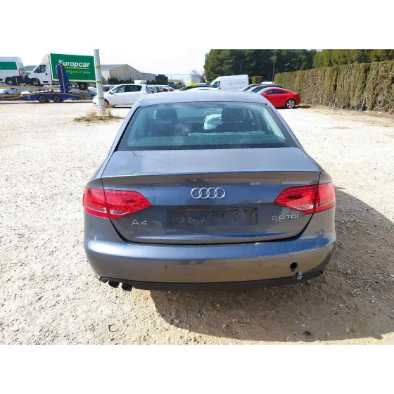AUDI A4 BER. (B8) '2012 BASIS GRIS OSCURO