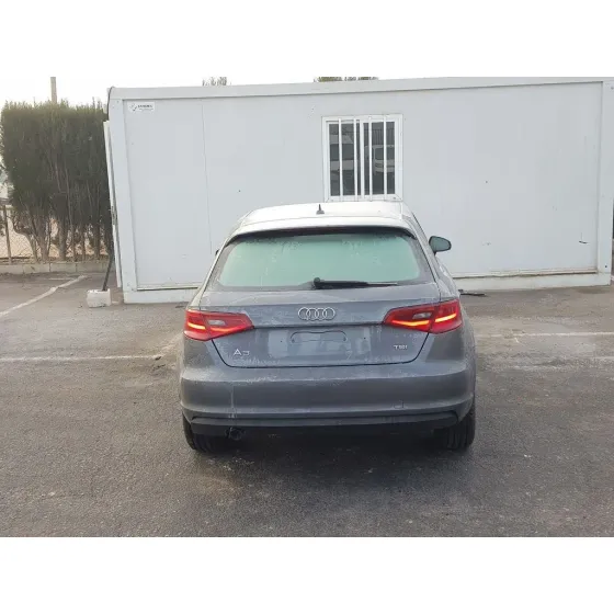 AUDI A3 SPORTBACK (8VA) '2014 ATTRACTION NEGRO