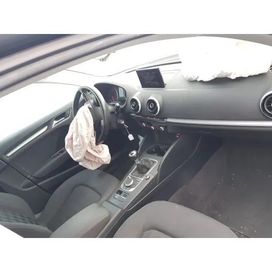 AUDI A3 SPORTBACK (8VA) '2014 ATTRACTION NEGRO