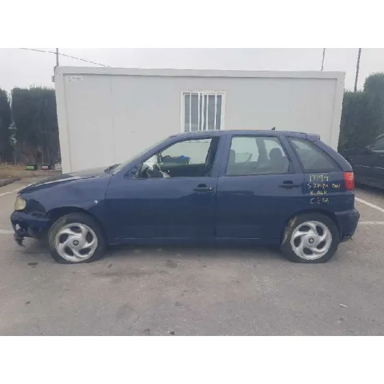SEAT IBIZA (6K1) '2001 STELLA AZUL