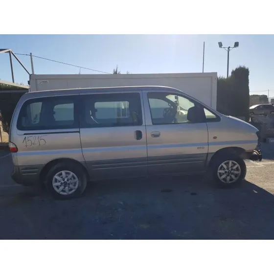 HYUNDAI H 1 STAREX '2005 H 1 STAREX CRDI GRIS