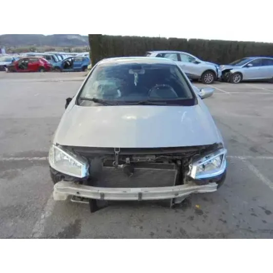 RENAULT MEGANE II COUPE/CABRIO '2005 AUTHENTIQUE DORADO