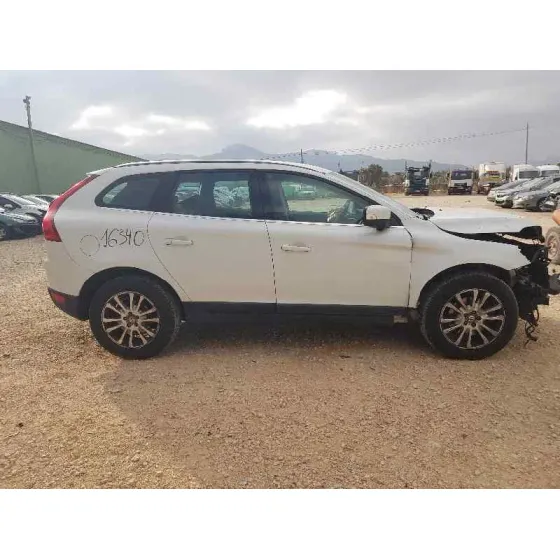 VOLVO XC60 '2010 SUMMUM AWD BLANCO
