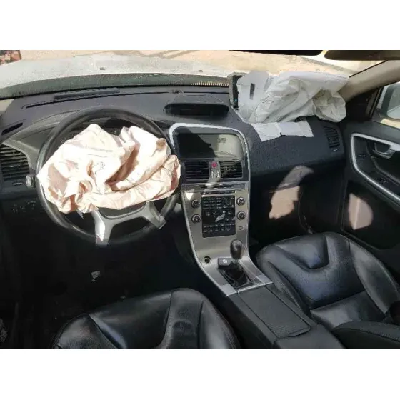 VOLVO XC60 '2010 SUMMUM AWD BLANCO