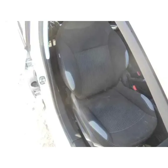 PEUGEOT 208 '2014 ACTIVE BLANCO